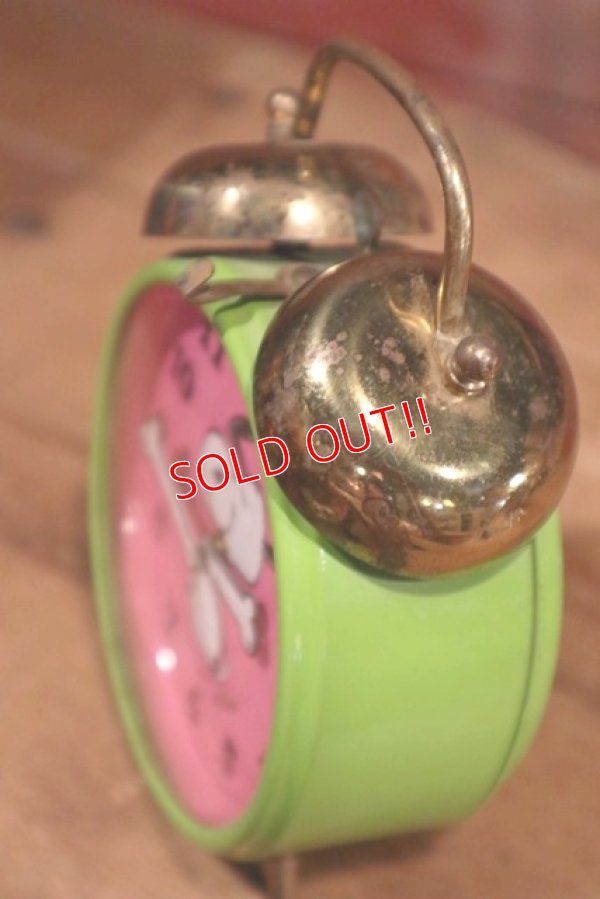 画像4: ct-190605-11 Snoopy / Blessing 1970's Alarm Clock "Green×Pink"