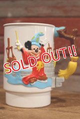 ct-190605-56 Mickey Mouse / Walt Disney's World On Ice 1990's Plastic Mug