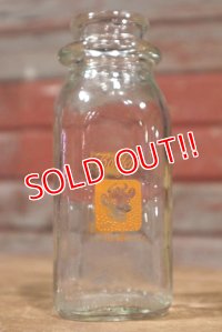dp-190701-30 Borden's / Vintage Milk Bottle