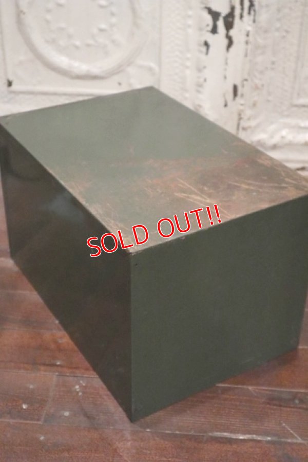 画像4: dp-190701-23 Vintage Metal Cabinet