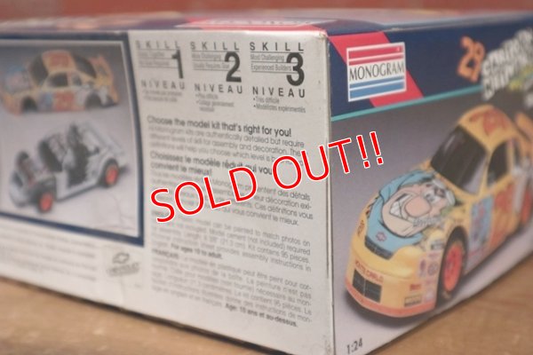 画像6: ct-120523-97 MONOGRAM / 1996 1:24 Scale Chevrolet Monte Carlo "Cartoon Network"