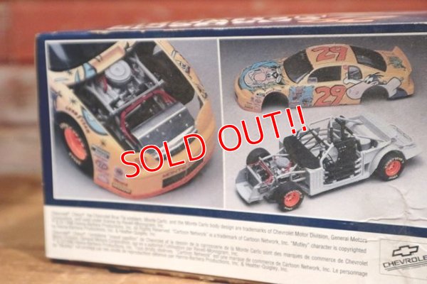 画像5: ct-120523-97 MONOGRAM / 1996 1:24 Scale Chevrolet Monte Carlo "Cartoon Network"