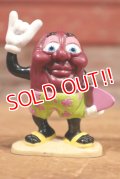 ct-190801-15 California Raisins / 1988 PVC "Boy With Surfboard"