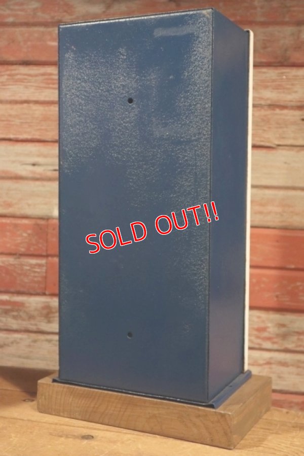 画像7: dp-190801-23 U.S. Postage Stamps / 1950's Vending Machine