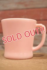 nfk-190801-05 Fire-King / D-Handle Mug Pink