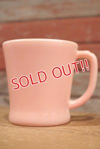 nfk-190801-05 Fire-King / D-Handle Mug Pink