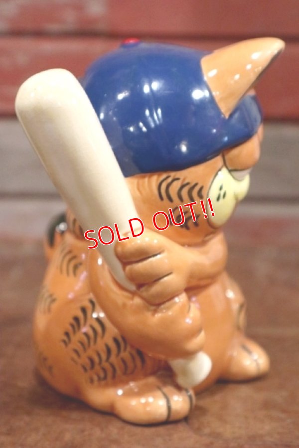 画像3: ct-190905-03 Garfield / Enesco 1980's Ceramic Coin Bank "Baseball"