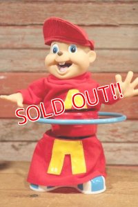 ct-190910-101 Alvin and the Chipmunks / 2004 Hula Hula Singing Alvin
