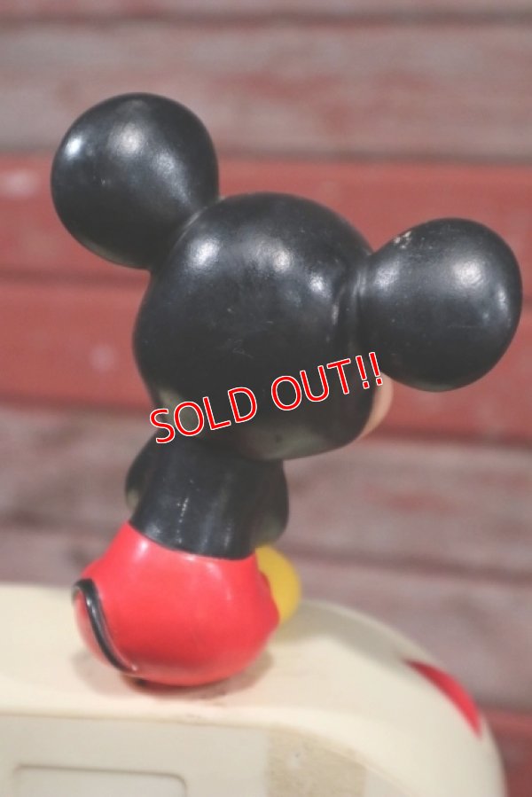 画像8: ct-190905-64 Mickey Mouse / 1970's-1980's Alarm Clock Radio