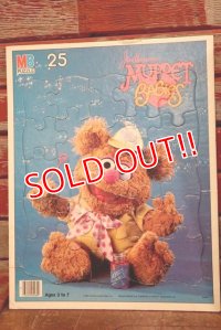 ct-151118-36 Baby Fozzie Bear / 1980's Frame Tray Puzzle
