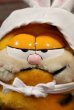 画像2: ct-191001-43 Garfield / DAKIN 1980's Plush Doll "Easter Bunny" (2)