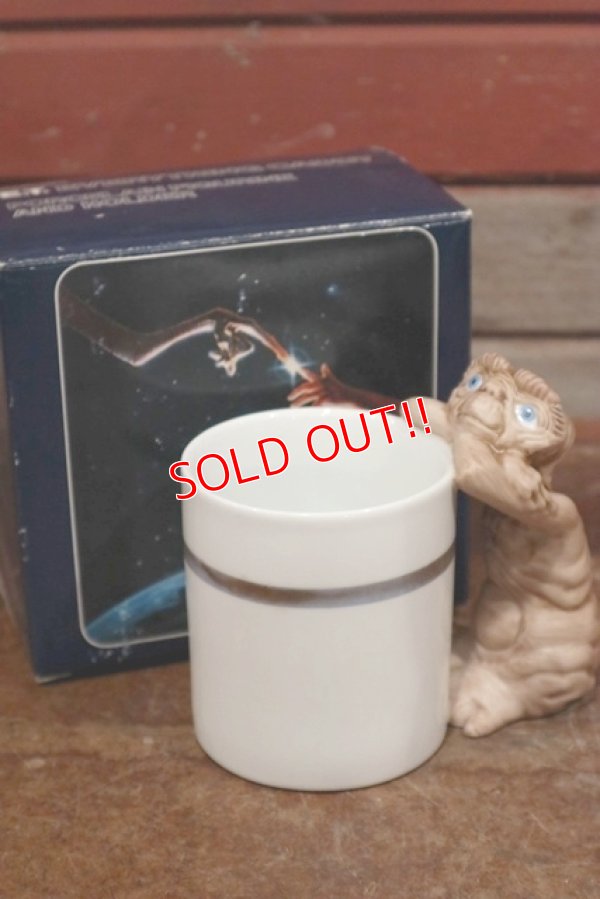 画像1: ct-190905-32 E.T. / AVON 1983 Porcelain Figurine and Holder Mug