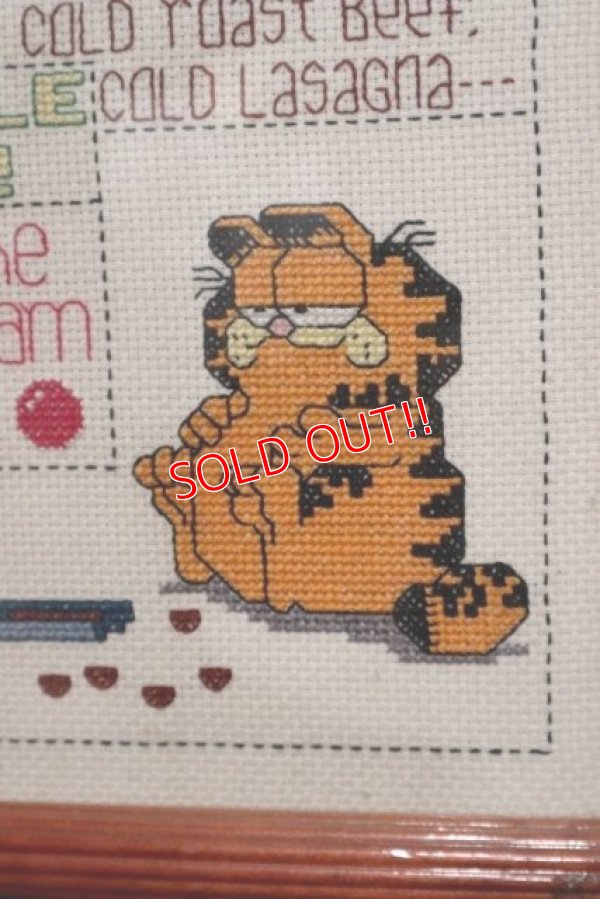 画像2: ct-190905-88 Garfield / 1980's Cross-stitch Wall Deco