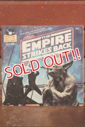 ct-190905-52 STAR WARS / The Empire Strikes Back Book and Record