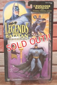 ct-170501-36 LEGENDS OF BATMAN / Kenner 1994 CRUSADER BATMAN