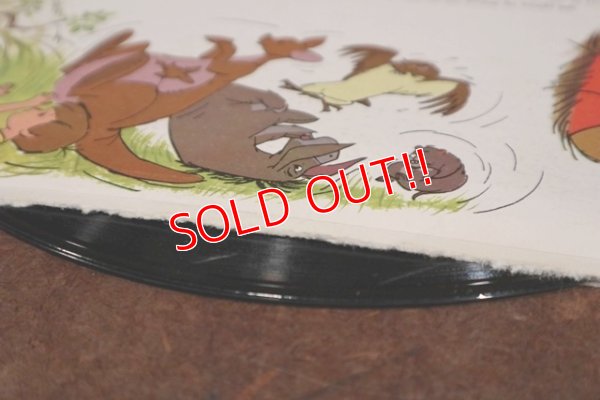 画像12: ct-190910-05 Winnie the Pooh and the honey tree 1970's Record & Book