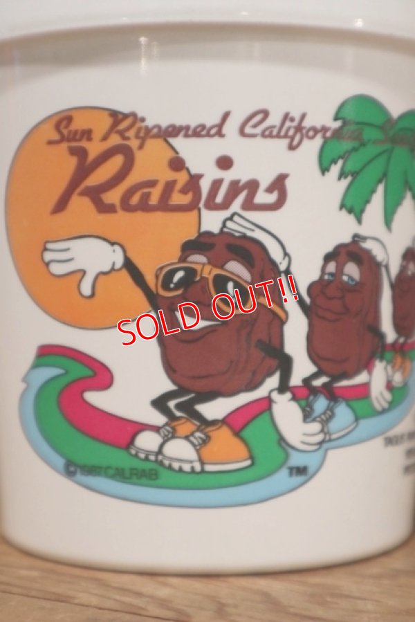 画像2: ct-191101-21 California Raisins / 1987Plastic Cup "Gold"