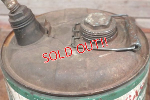 画像7: dp-191101-10 QUAKER STATE / 2 1/2 Gallons Outboard Motor Oil Can