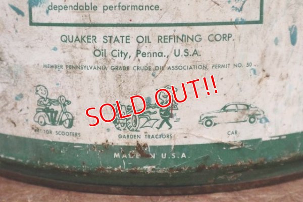 画像6: dp-191101-10 QUAKER STATE / 2 1/2 Gallons Outboard Motor Oil Can