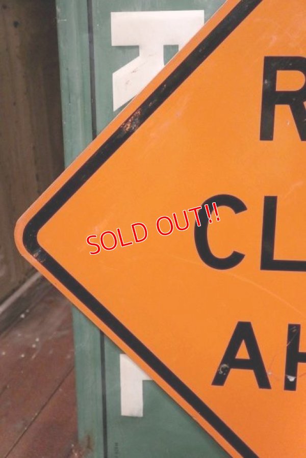 画像4: dp-191101-38 Road Sign "ROAD CLOSED AHEAD "