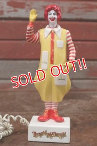 ct-191201-04 McDonald's / Ronald McDonald 1985 Phone