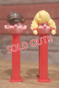 ct-191201-25 PEZ Boy & Girl / 1990's PEZ Dispenser set of 2
