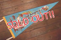 ct-191211-13 Hanna Barbera / Great America 1986 Pennant