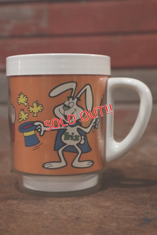 画像1: ct-191211-49 General Mills / Trix Silly Rabbit 1970's Plastic Mug