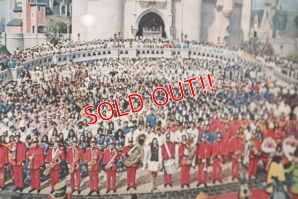 画像5: ct-200101-52 LIFE Magazine Cover / October 15. 1971 Disney World Opens