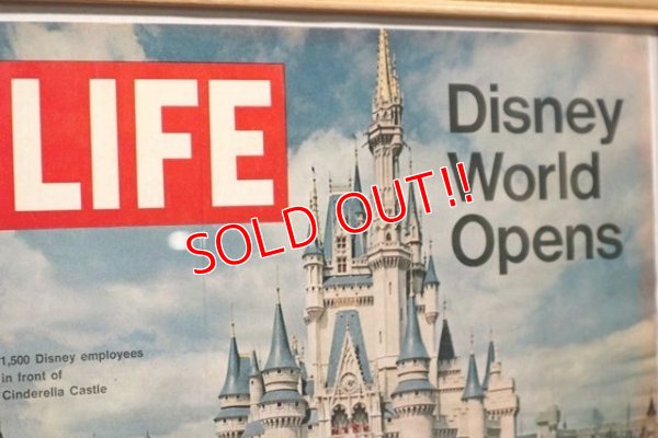 画像2: ct-200101-52 LIFE Magazine Cover / October 15. 1971 Disney World Opens