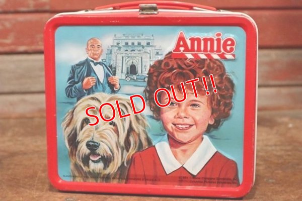 画像1: ct-191211-39 Annie / ALADDIN 1981 Metal Lunch Box