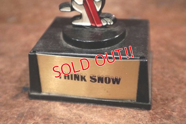 画像3: ct-200201-06 Snoopy / AVIVA 1970's Trophy "Think Snow"