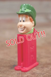 pz-160901-151 Lucky Charms / 2001 mini PEZ Dispenser