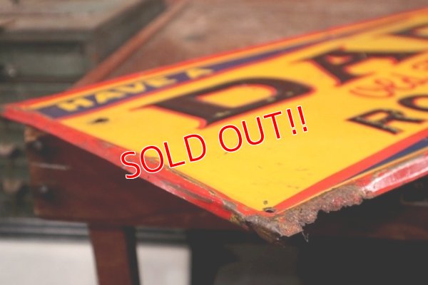 画像9: dp-190605-04 DAD'S ROOT BEER / 1950's Metal Sign