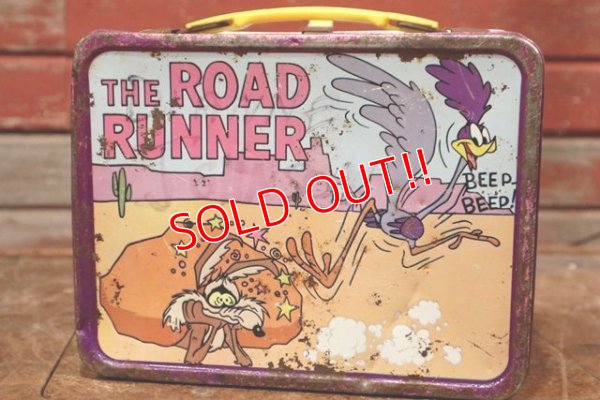 画像1: ct-200201-54 Road Runner / Thermos 1970's Metal Lunch Box