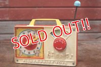 ct-200101-30 Fisher-Price Toys / Musical Box 1971 "Hickory Dickory Dock"