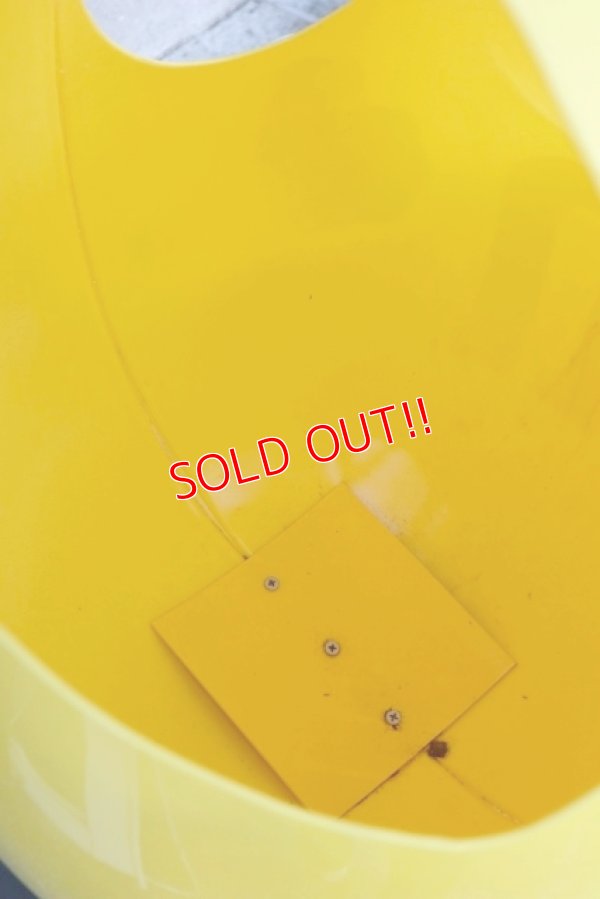 画像7: dp-200201-51 m&m's / Yellow Store Display 