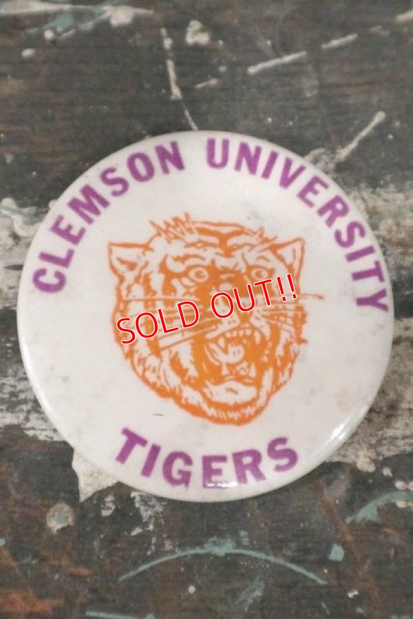 画像1: dp-200301-06 Clemson University Tigers / Vintage College Pinback