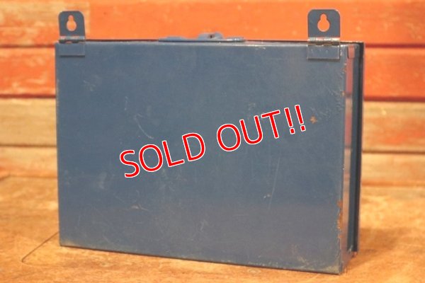 画像7: dp-200301-41 Johnson & Johnson / 1970's First Aid Kit Box