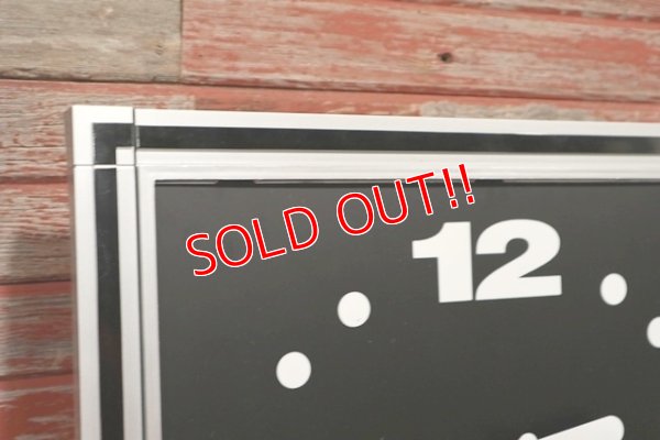 画像8: dp-200301-58 GM Parts Goodwrench / 1980's-1990's Light-Up Clock