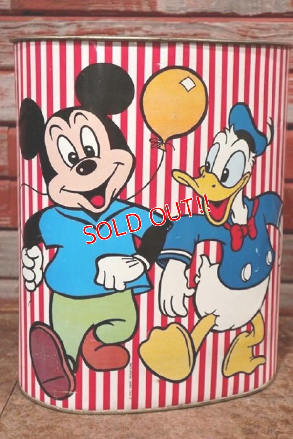 画像1: ct-200403-19 Mickey Mouse,Donald Duck and Goofy / Cheinco 1970's Trash Box