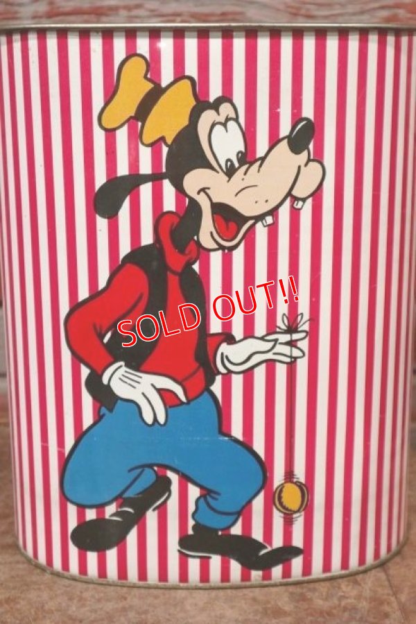 画像2: ct-200403-19 Mickey Mouse,Donald Duck and Goofy / Cheinco 1970's Trash Box