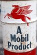 画像2: dp-190201-10 Mobil / 1950's 120 POUNDS Oil Can (2)