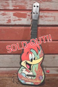 ct-200501-52 Woody Woodpecker / MATTEL 1963 Musical Box Guitar