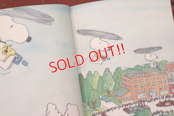 画像3: ct-200501-22 PEANUTS / 1978 Comic "It's Youre First Kiss, Charlie Brown"