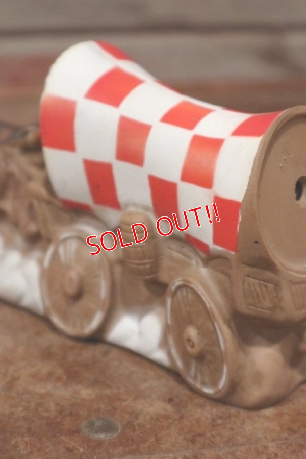 画像5: ct-190605-66 Ralston Purina Company / 1975 Covered Wagon Squeak Toy