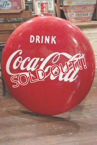 dp-200610-01 Coca Cola / 1950's-1960's Large Button Sign