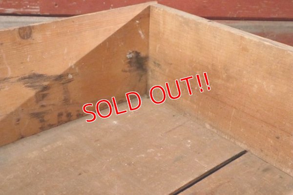 画像9: dp-200701-59 Mountain Lake Country Bartlett / Vintage Wood Box