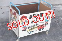 ct-200901-23 Raggedy Ann & Andy / 1970's Toy Box Cart