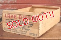 dp-200901-45 LAKE DAWN BARTLETT PEARS / Vintage Wood Box